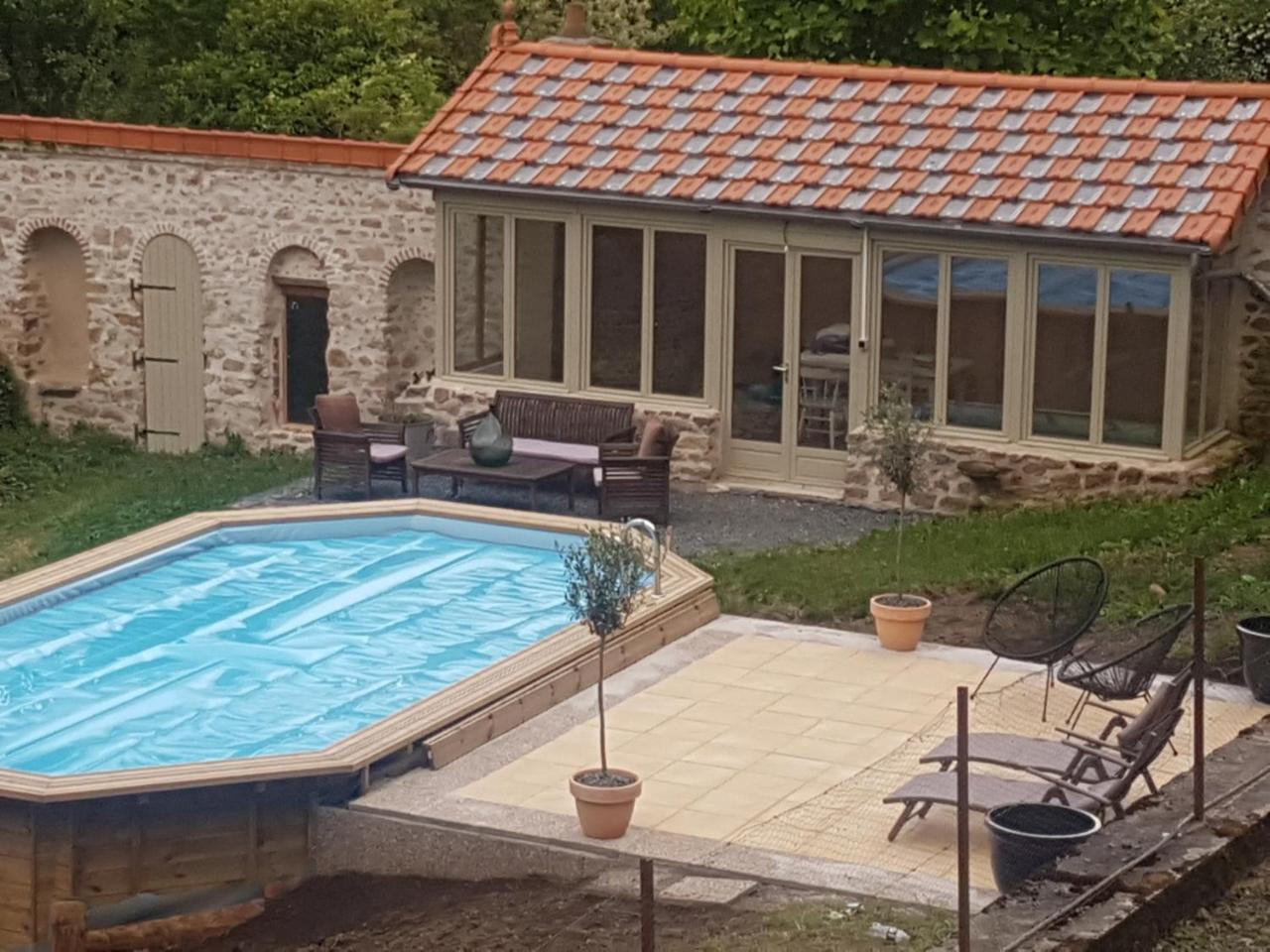 Maison Voliere La Souterraine Exterior photo